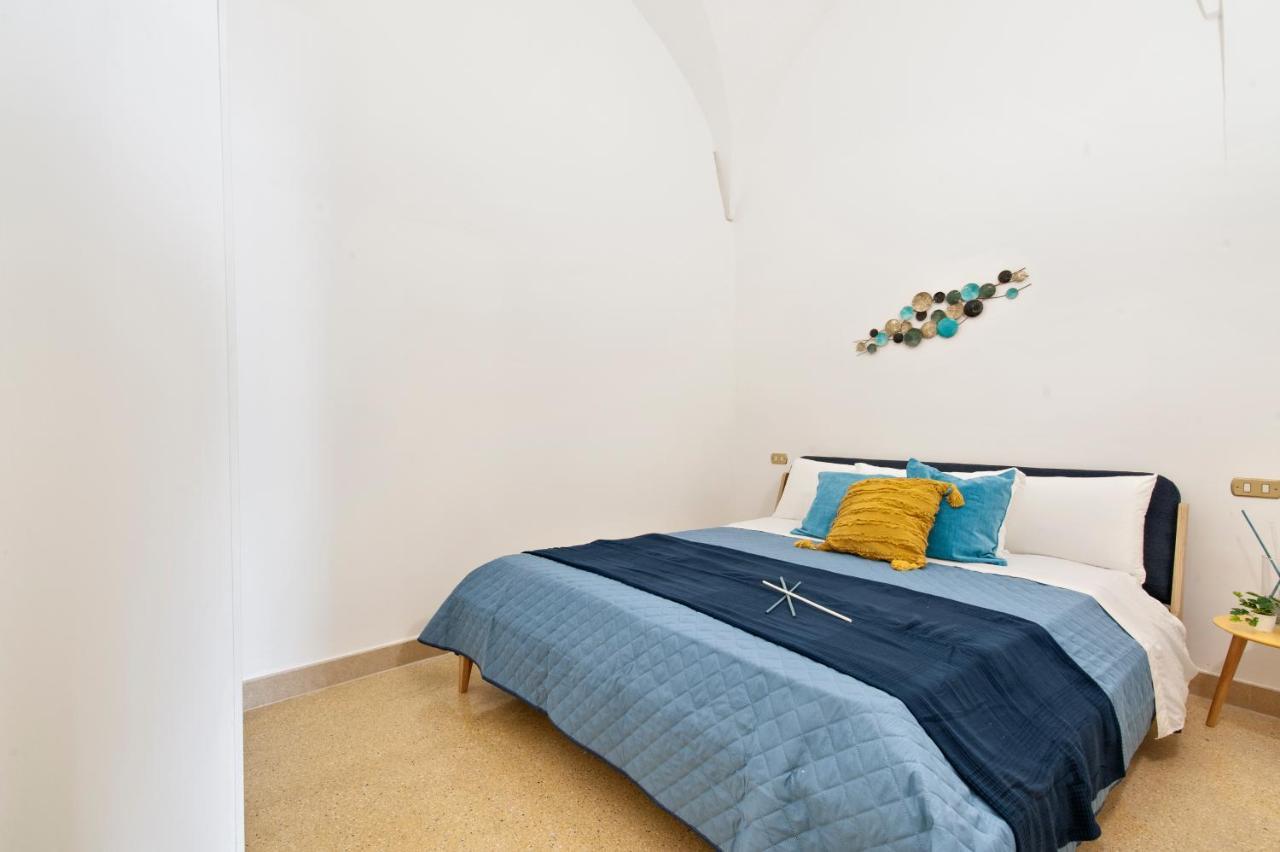 Blue Loft - Old Town Apartment Sit Lecce Buitenkant foto